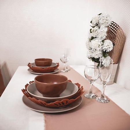 Reims : Aux Biscuits Roses Daire Dış mekan fotoğraf